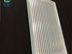 EVA玻璃夾膠膜融化溫度較低、流動(dòng)性好